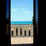 Nettuno B&B 산리온