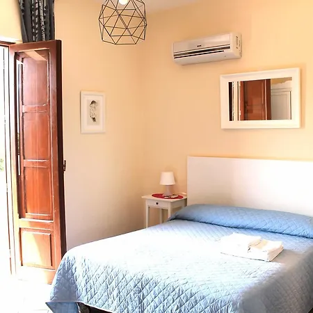 Nettuno Bed & Breakfast 4*